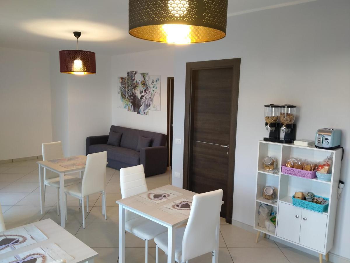 B&B White One San Prisco Extérieur photo